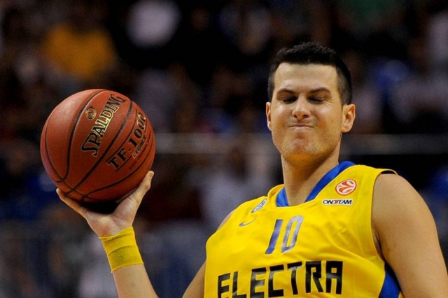 ΠΑΜΕ ΣΤΟΙΧΗΜΑ: Διπλό η Μακάμπι για το τρίτο συνεχόμενο ταμείο