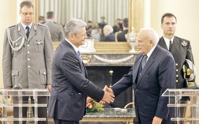 Γερμανικός Τύπος: Ο Γκάουκ απορρίπτει το αίτημα για επανορθώσεις