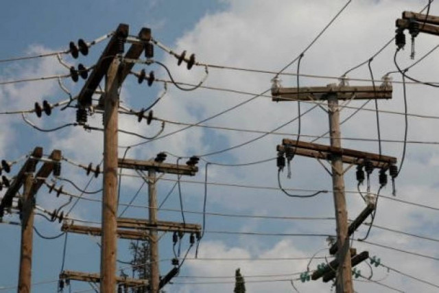 Εύβοια: Πήγε να αδειάσει τον κάδο και έπαθε ηλεκτροπληξία!