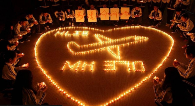 Προσευχή για τους επιβάτες του αγνοούμενου αεροσκάφους