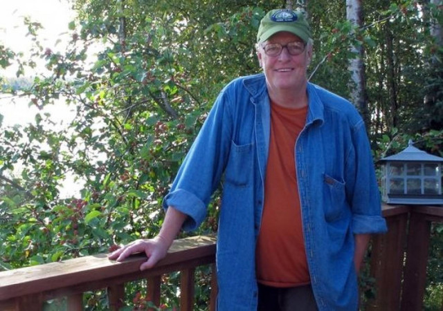 Πέθανε ο αμερικανός συγγραφέας Τζο ΜακΓκίνις