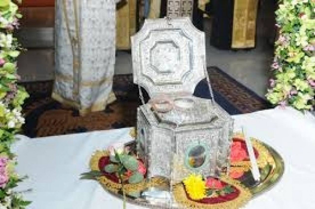 Η Τίμια Κάρα του Αγίου Ραφαήλ της Μυτιλήνης στη Λαμία