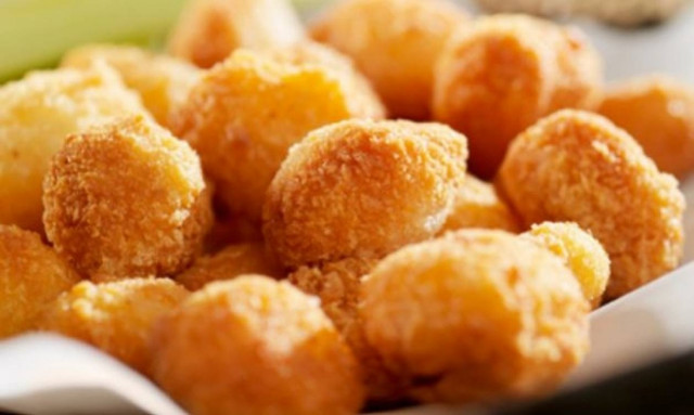 Συνταγή για πεντανόστιμους νηστίσιμους πατατοκεφτέδες