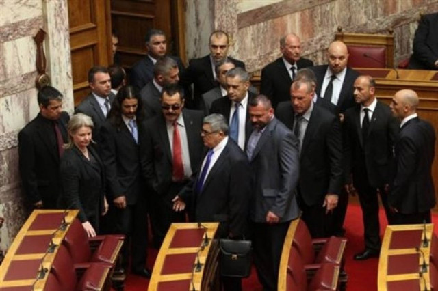 Χρυσή Αυγή: Σήμερα κρίνεται η άρση ασυλίας 9 βουλευτών της