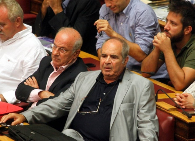 Ερώτηση ΣΥΡΙΖΑ στον Δένδια για τη χρήση χημικών