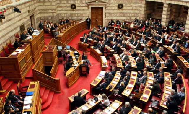 Τέλος στα ειδικά καθεστώτα προμηθειών για ΟΤΑ και ΔΕΚΟ