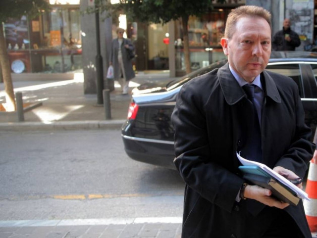 To απόγευμα θα συνεχιστούν οι διαπραγματεύσεις Στουρνάρα-τρόικας