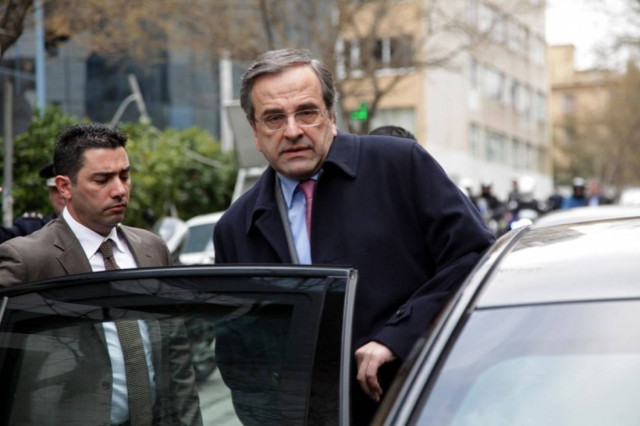 Ανοιχτή γραμμή Σαμαρά με κυβερνητικά στελέχη για τις διαπραγματεύσεις