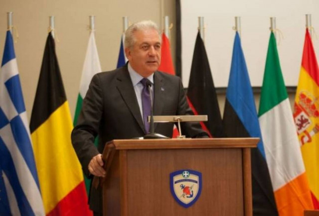 Συνάντηση Αβραμόπουλου με τον Βούλγαρο ομόλογό του την Τρίτη