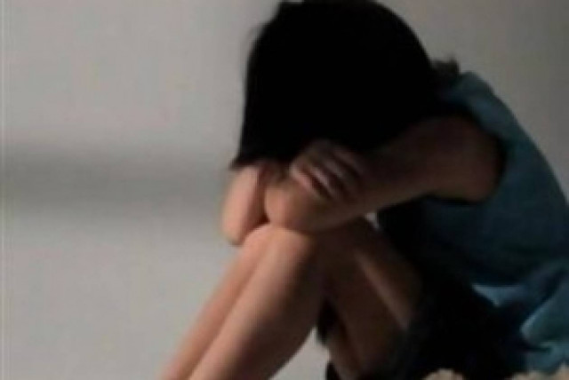 Αγρίνιο: 18χρονη επιχείρησε να κόψει τις φλέβες της