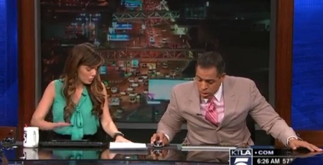 Οι τρομαγμένοι παρουσιαστές την ώρα του σεισμού στο Λος Άντζελες (vid)