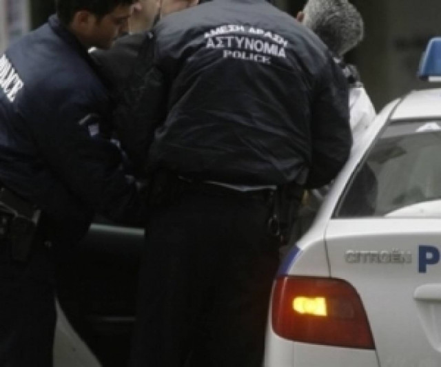 Φιλιππιάδα Πρέβεζας: Επιτέθηκε και τραυμάτισε αστυνομικό