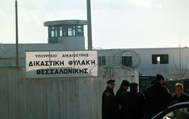 Μηχανοκίνητη διαμαρτυρία έξω από τις φυλακές Διαβατών