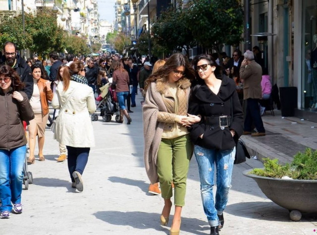 Χαμός στην Πάτρα: Αυτές οι υποψήφιες μαγνητίζουν τα βλέμματα (photos)