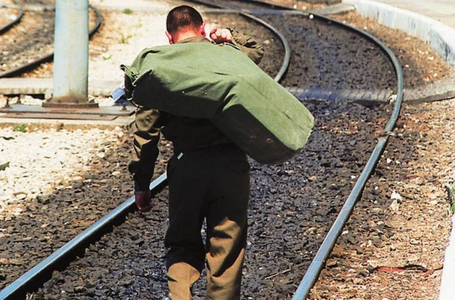 Τρίκαλα: Μετονομάζουν οδό προς τιμήν στρατιώτη - Πέθανε σε στρατόπεδο