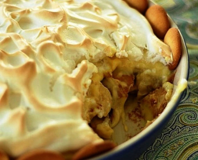 Παγωμένη αμαρτία: Υπέροχη πουτίγκα με μπανάνα και μπισκότα