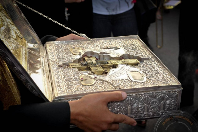 Τμήμα του Τιμίου Ξύλου στα Γιαννιτσά