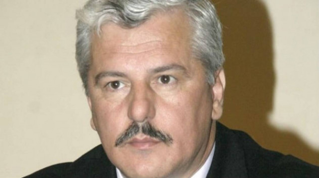 Ο Ταμήλος έσκισε το μνημόνιο