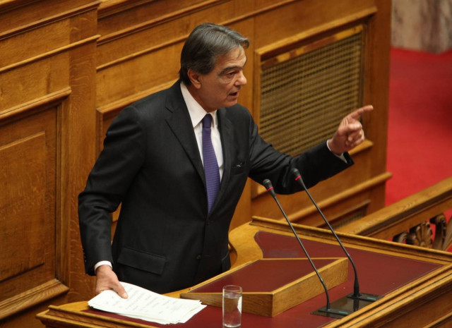 Σηφουνάκης: Η ρύθμιση για το γάλα δεν περνάει, ξεχάστε το!