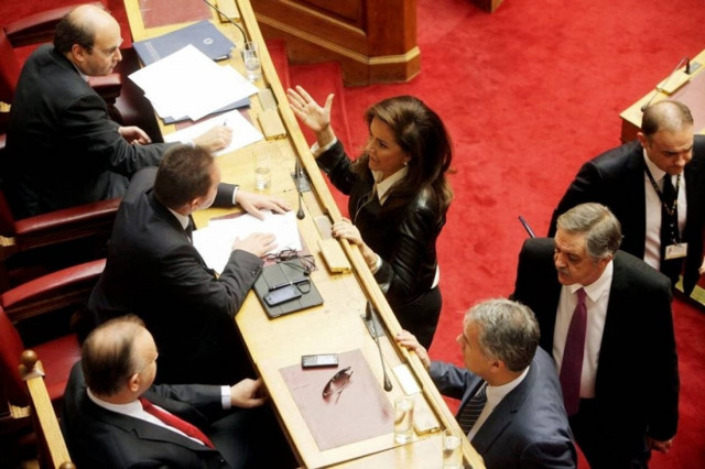 Μπακογιάννη: Ψυχοπλακώθηκα, φεύγω για διακοπές