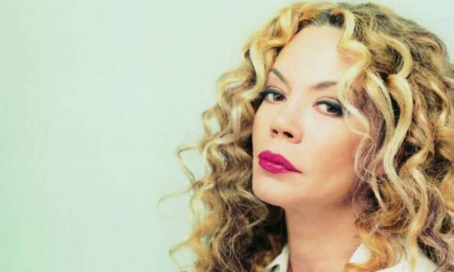 Ελένη Δήμου: «Εγώ δεν είμαι η γυναίκα κάτσε, σήκω»