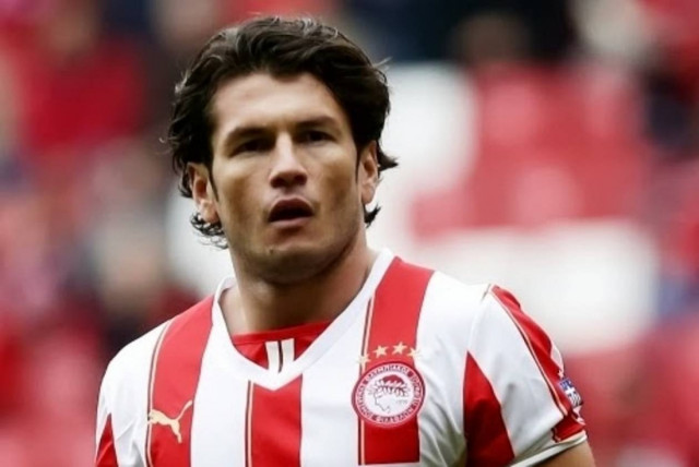 Oλυμπιακός: To γρηγορότερο χατ-τρικ στην ιστορία ο Βαλντέζ