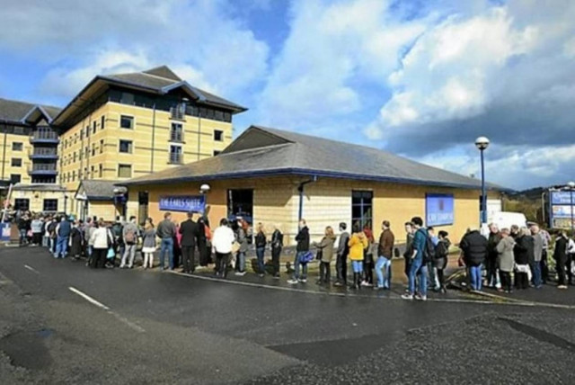 Βρετανία: 1.000 υποψήφιοι για 40 θέσεις εργασίας