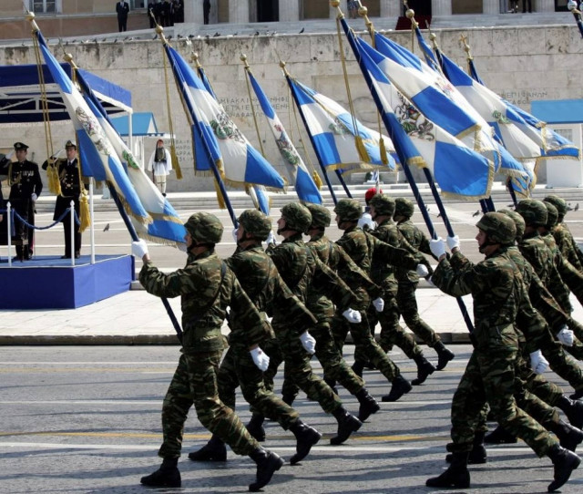 Athens street shutdowns for Independence Day