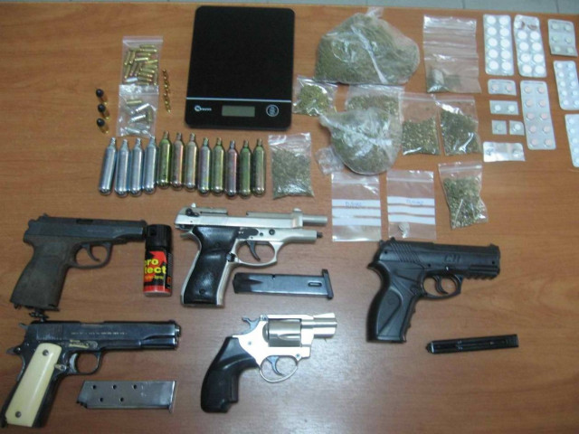 Δυο συλλήψεις στην Έδεσσα για οπλοκατοχή και χασίς