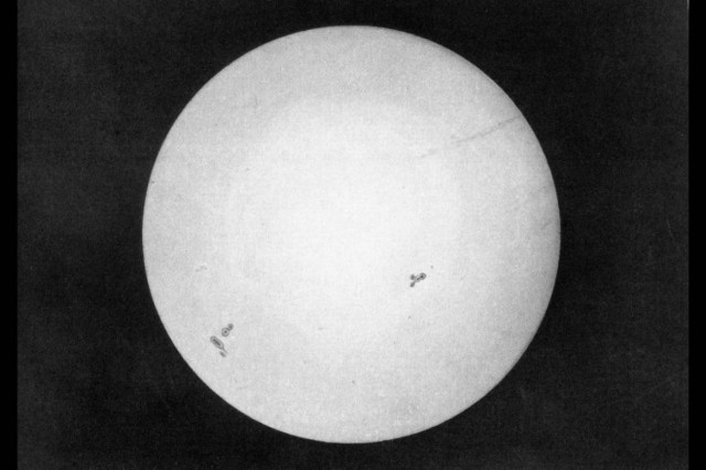 Η πρώτη φωτογραφία του Ήλιου που τραβήχτηκε ποτέ