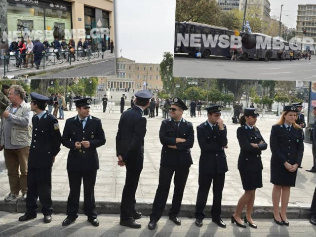 ΦΩΤΟΡΕΠΟΡΤΑΖ: Κομμένο στα δύο το κέντρο λόγω της μαθητικής παρέλασης