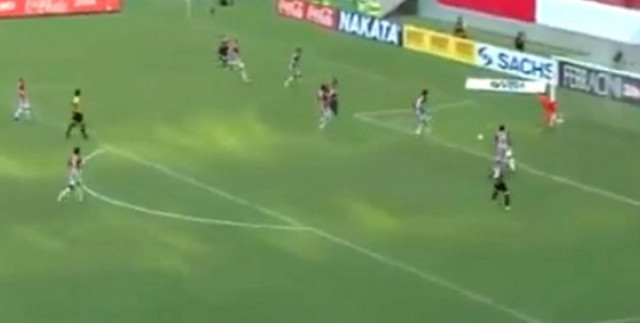 Αυτογκόλ με τη… δεύτερη φορά!