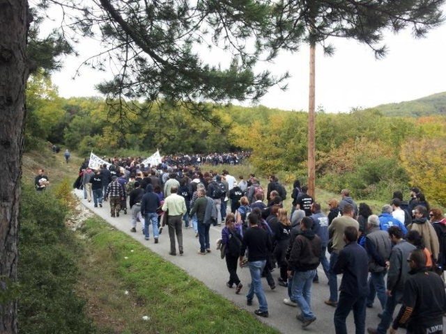Πορεία διαμαρτυρίας στις Σκουριές