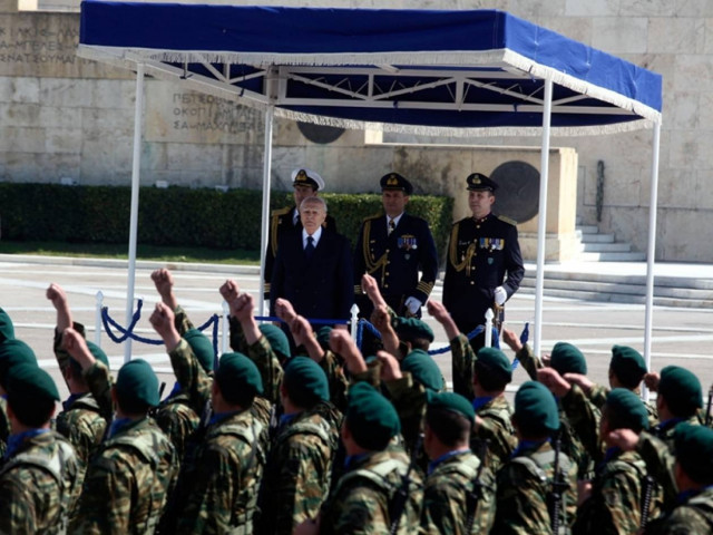 Υπό δρακόντεια μέτρα ασφαλείας η στρατιωτική παρέλαση