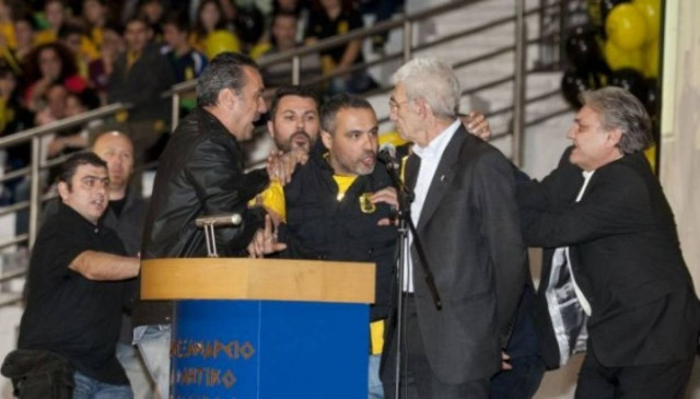 Έδιωξαν τον Μπουτάρη από τη γιορτή του Άρη! (video)