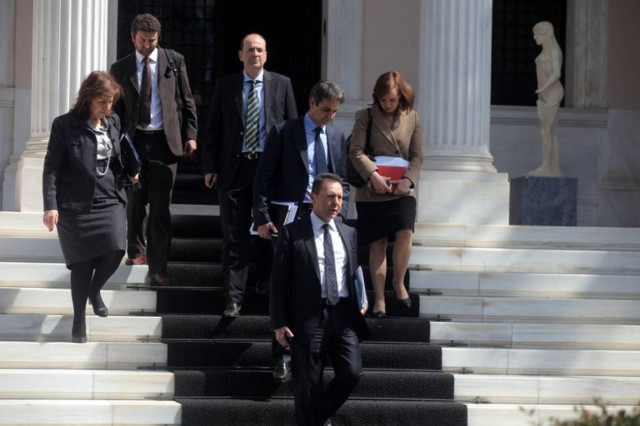 Τους βουλευτές ΝΔ και ΠΑΣΟΚ ενημερώνει ο Κ. Χατζηδάκης