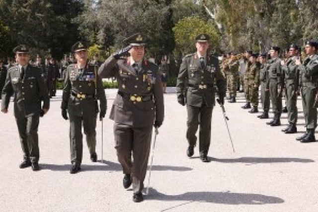 Νέος Διοικητής στην Σχολή Πυροβολικού