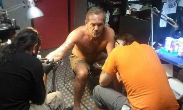 Χαστούκι Mega στο Κωστόπουλο