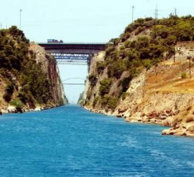 Νεκρή 58χρονη στη διώρυγα της Κορίνθου