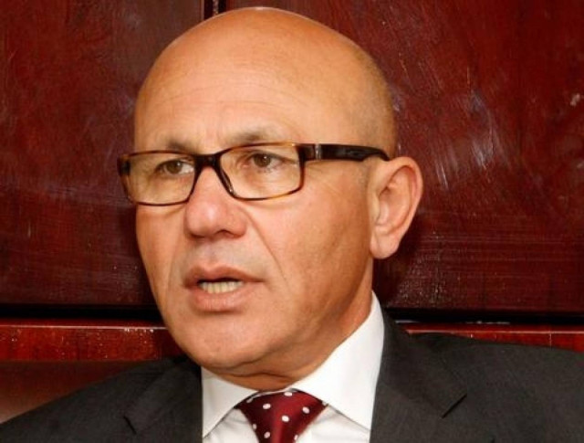 Επεισόδια από ακροδεξιούς στην ομιλία του Ταλάτ