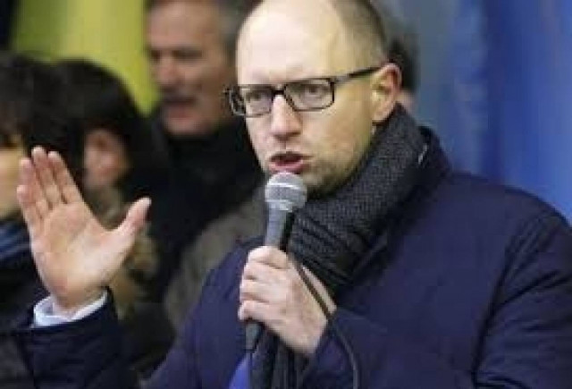 Γιατσενιούκ: «Χωρίς το ΔΝΤ η Ουκρανία οδεύει προς τη χρεοκοπία»