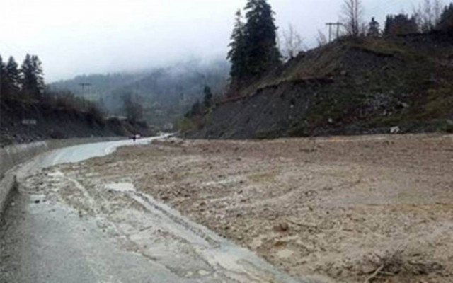 Ζημιές από ακραία καιρικά φαινόμενα στα Τρίκαλα