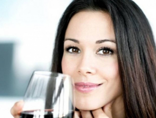 H σωστή ποσότητα κρασιού επηρεάζει την υγεία