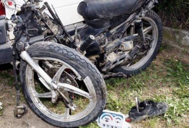 Κρήτη: Στο νοσοκομείο δικυκλιστής μετά από τροχαίο