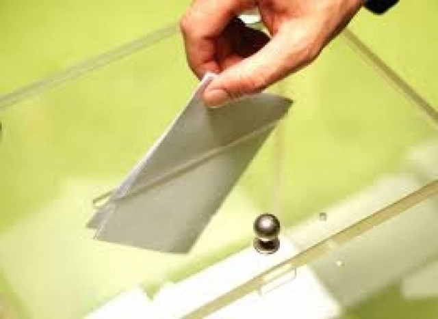 Στις κάλπες 5.500 οδοντίατροι της Αττικής