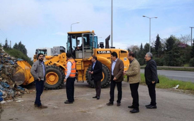 Θεσσαλονίκη: Απομακρύνθηκαν σκουπίδια και μπάζα από την Ανατ. είσοδο