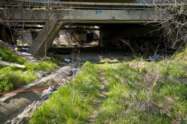 Εθελοντικός καθαρισμός του ρέματος της Υφανέτ