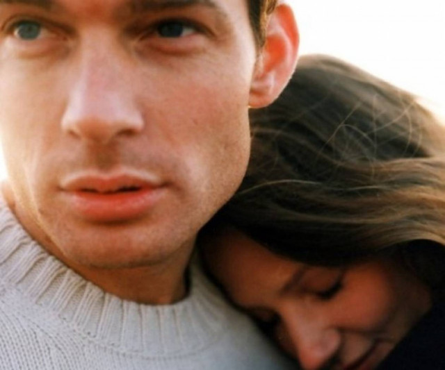 Τι είδους σχέση έχεις τελικά με το αντικείμενο του πόθου σου;