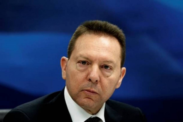 Στουρνάρας: Δεν παίρνω επίδομα για την ανήλικη κόρη μου