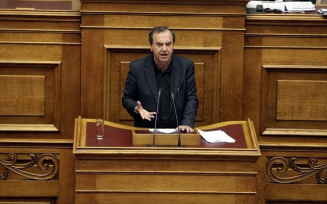 Δ. Στρατούλης: Μήνυμα σε Ε.Ε. και Εurogroup η πρόταση δυσπιστίας